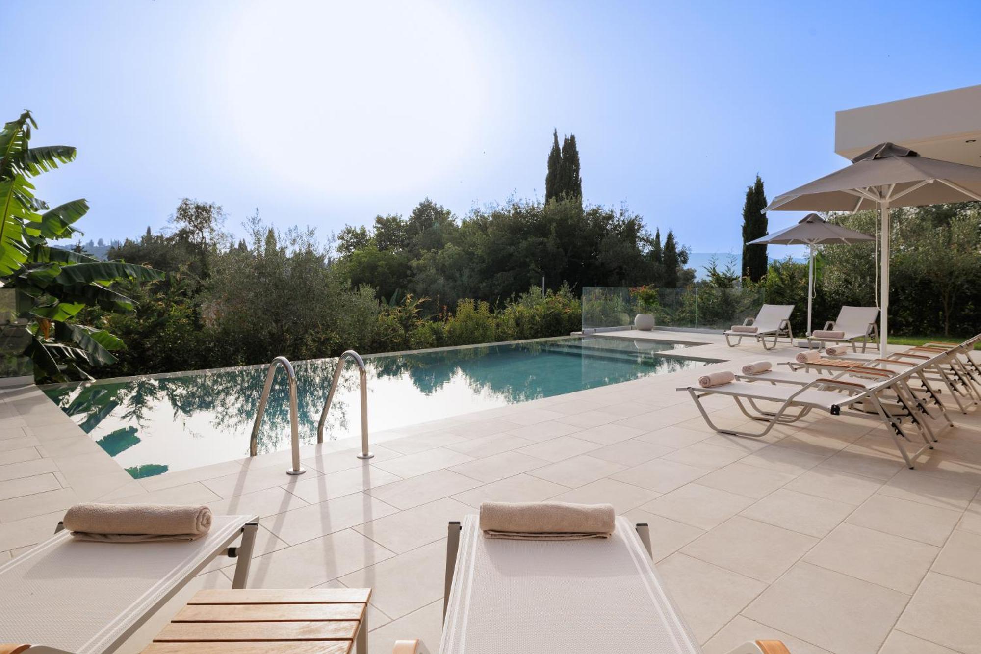 My Mediterranean Corfu Luxury Villa With Private Swimming Pool Kontokali Bagian luar foto